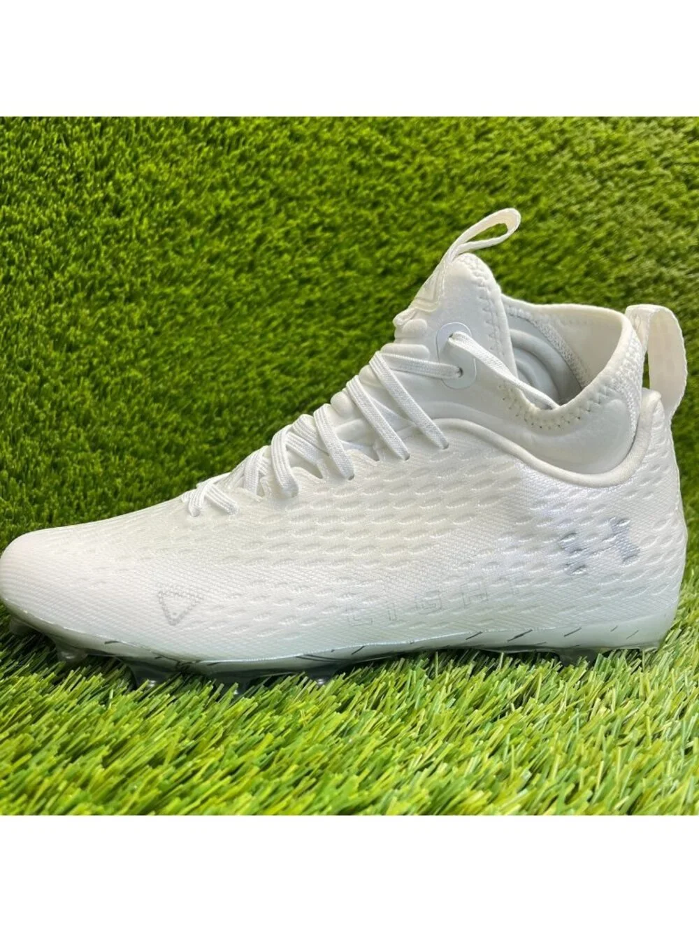 Under Armour please review